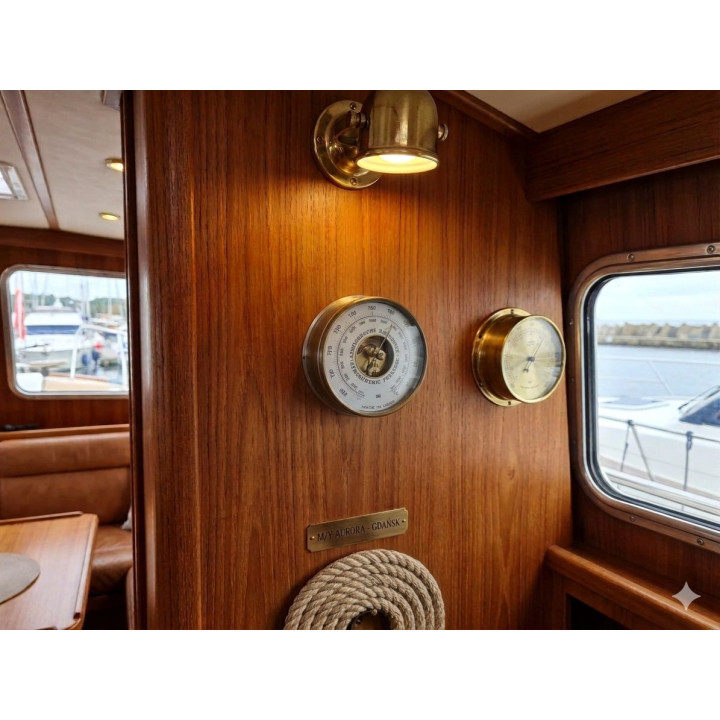 Stary radziecki barometr marynistyczny z lat 70tych , średnica 19cm